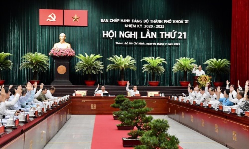 Bí thư Thành ủy Nguyễn Văn Nên: TP. Hồ Chí Minh vào đợt triển khai Nghị quyết 98 của Quốc hội